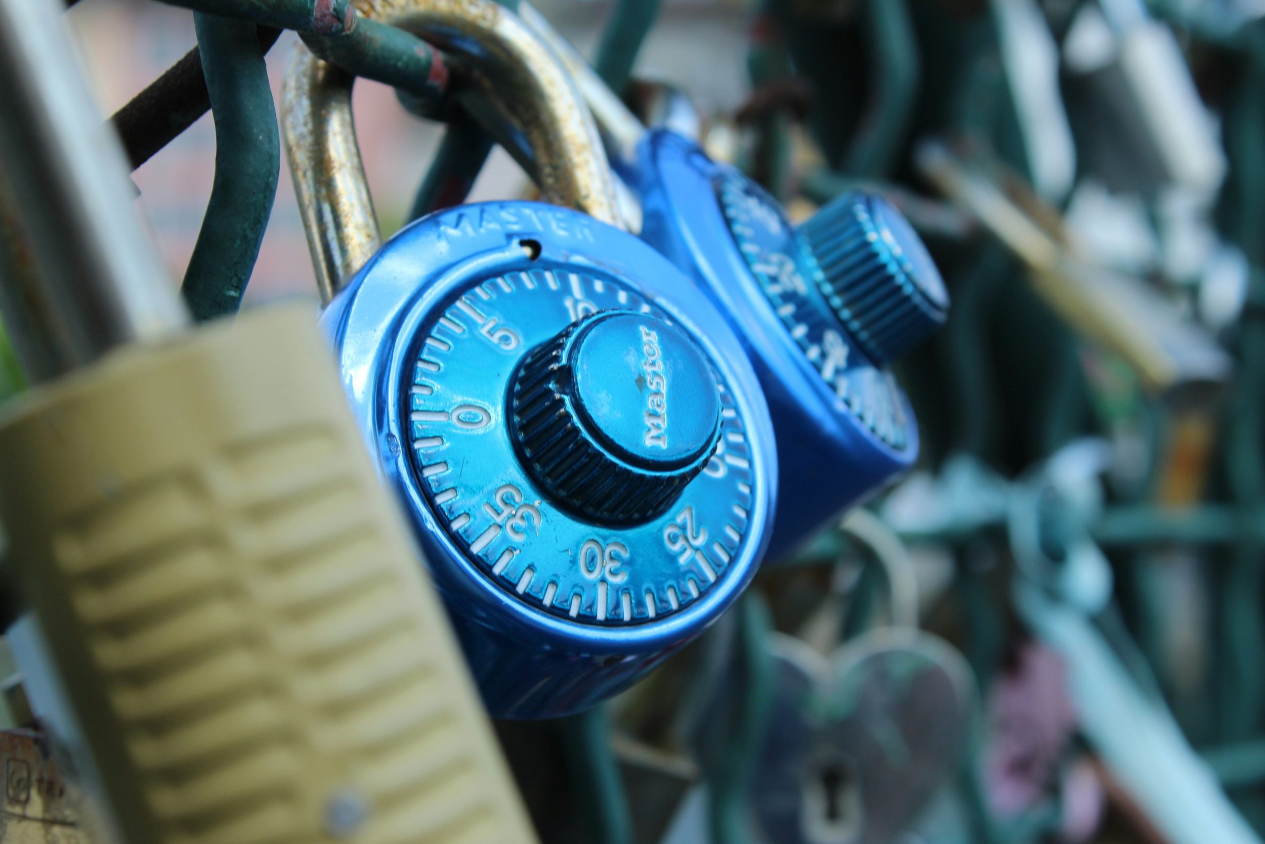 Diagram showing how multi-factor authentication prevents fraud