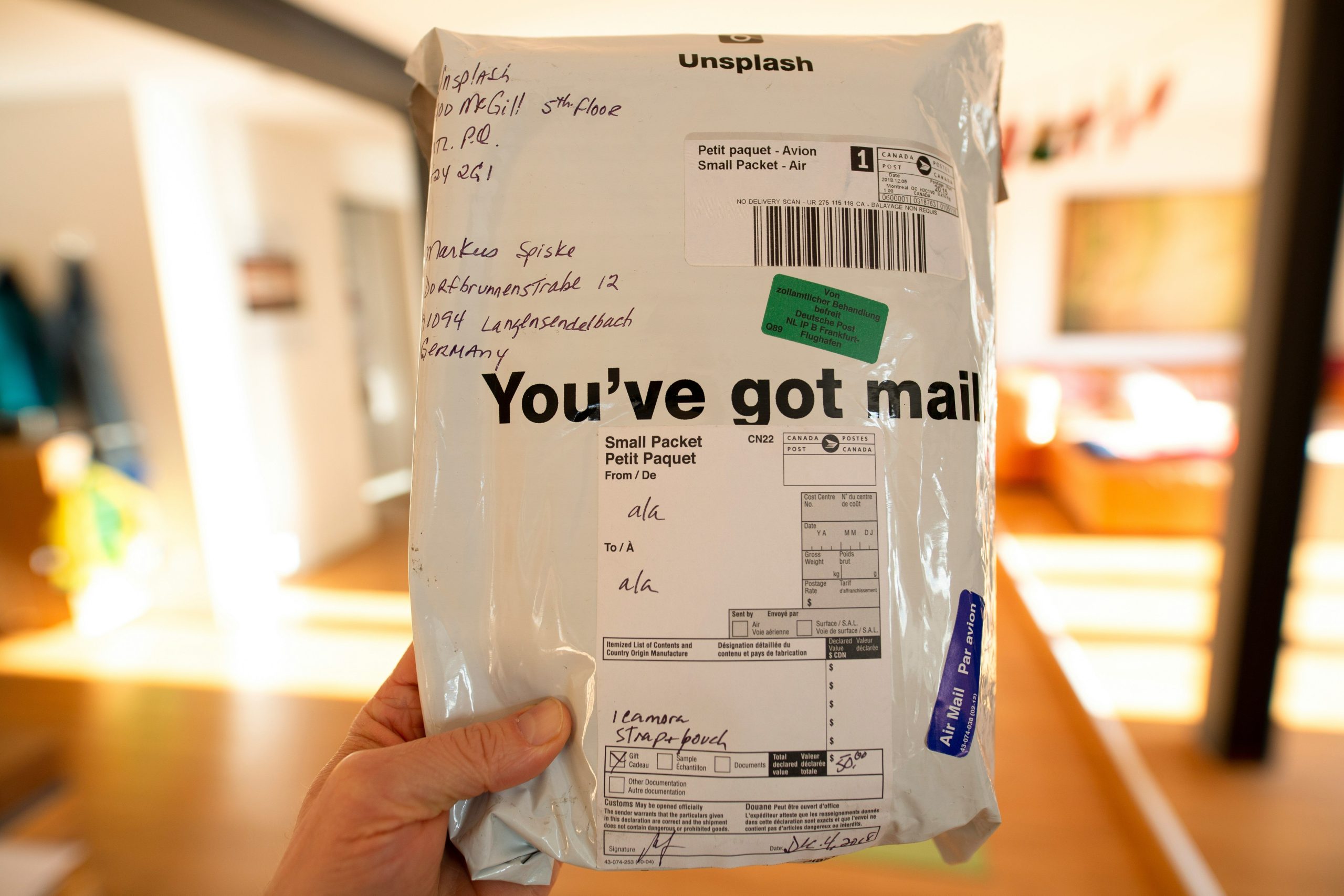 Replacement Card Delivery Options: What You Need to Know When Your Credit Card is Stolen