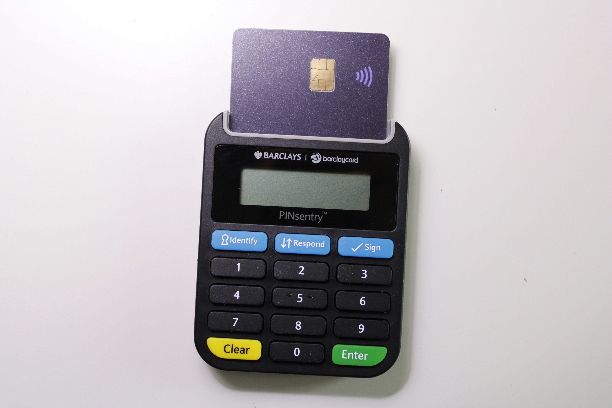 Secure Digital Wallet Guidelines: Protect Your Finances & Avoid Theft Insurance Nightmares